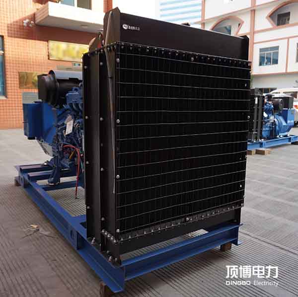 柴油發電機散熱水箱 柴油發電機散熱水箱